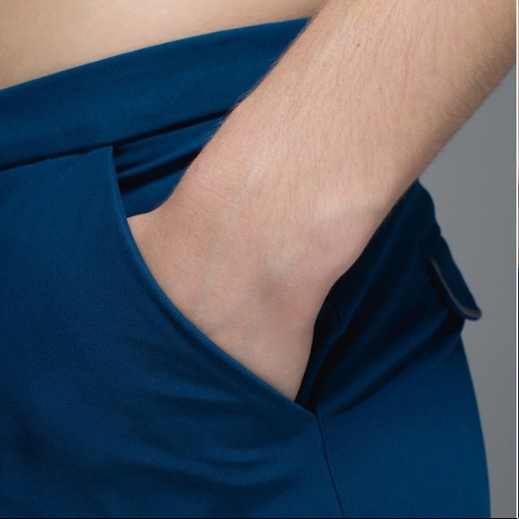 Lululemon Long Story Walking Short Blue Size 2 - Picture 2 of 12